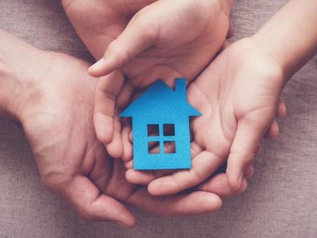 Casa, sostegno all’affitto per giovani lavoratori: online un nuovo avviso